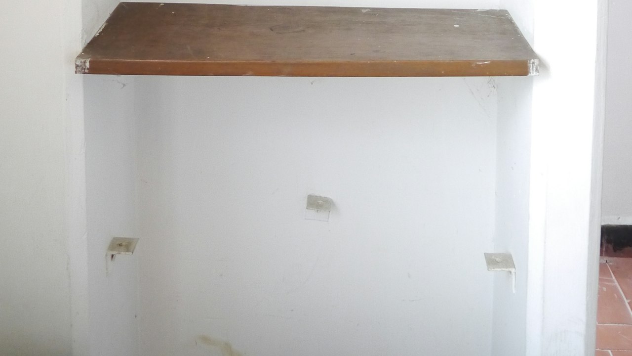 櫃體內部怎麼配置？層板、抽屜與吊桿的比例